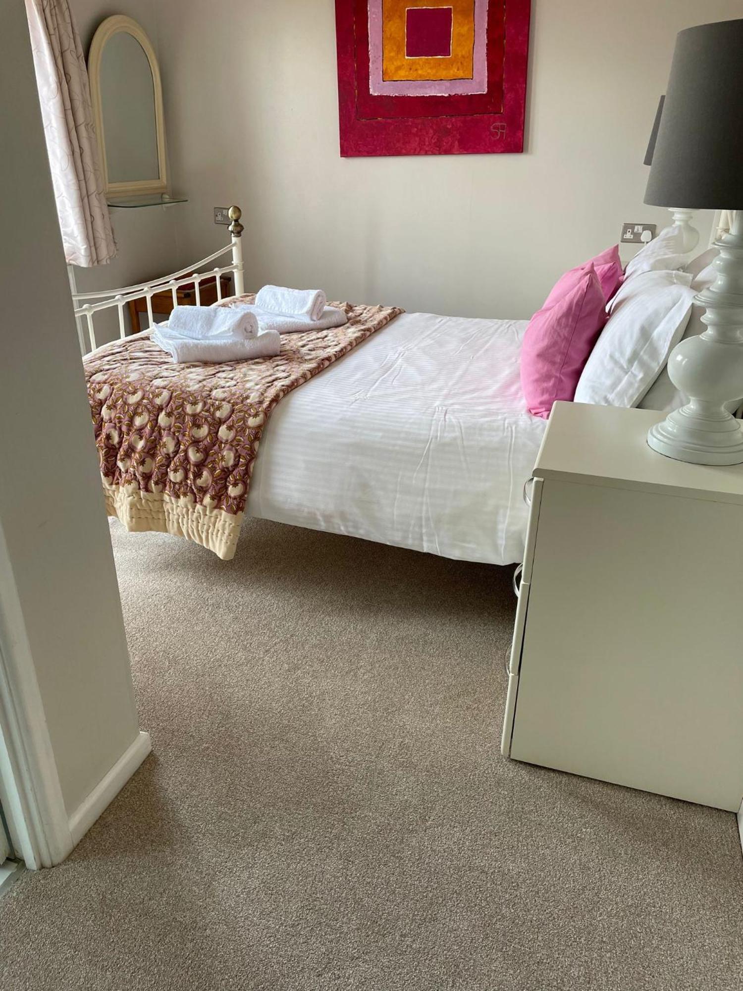 24 Apartment